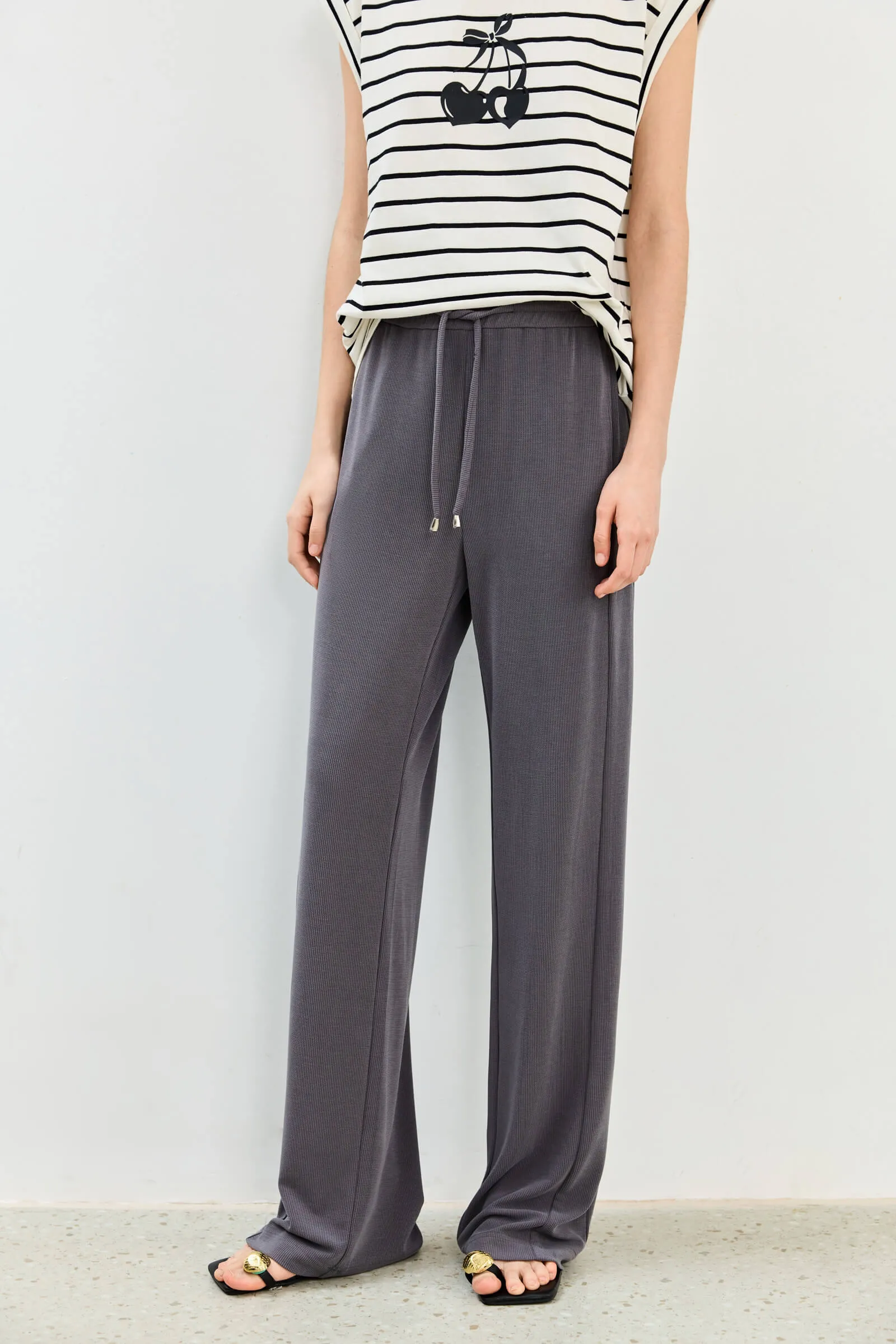 LILY Fashionable Casual Pants