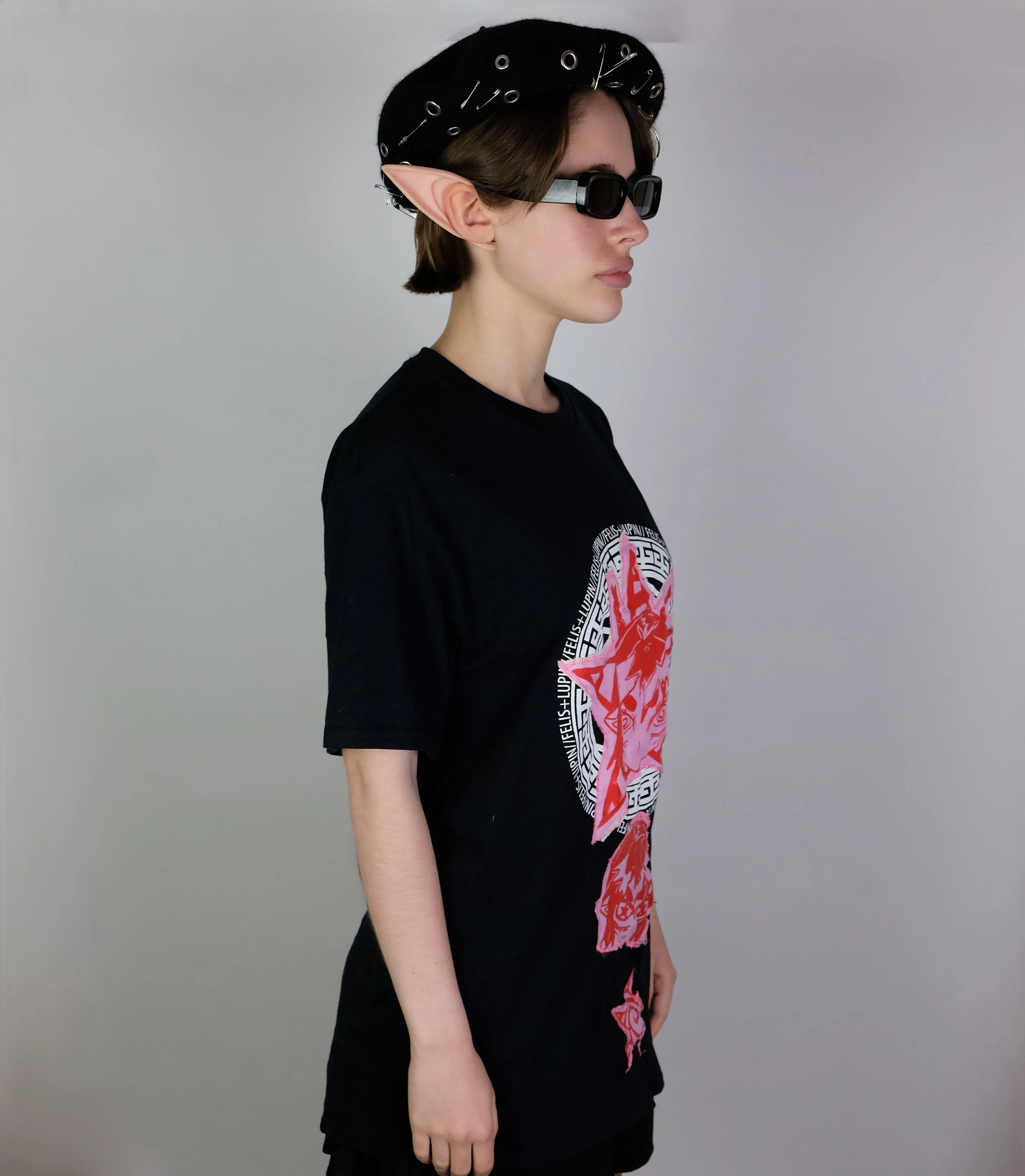 UNISEX Anime Screen Print top-L