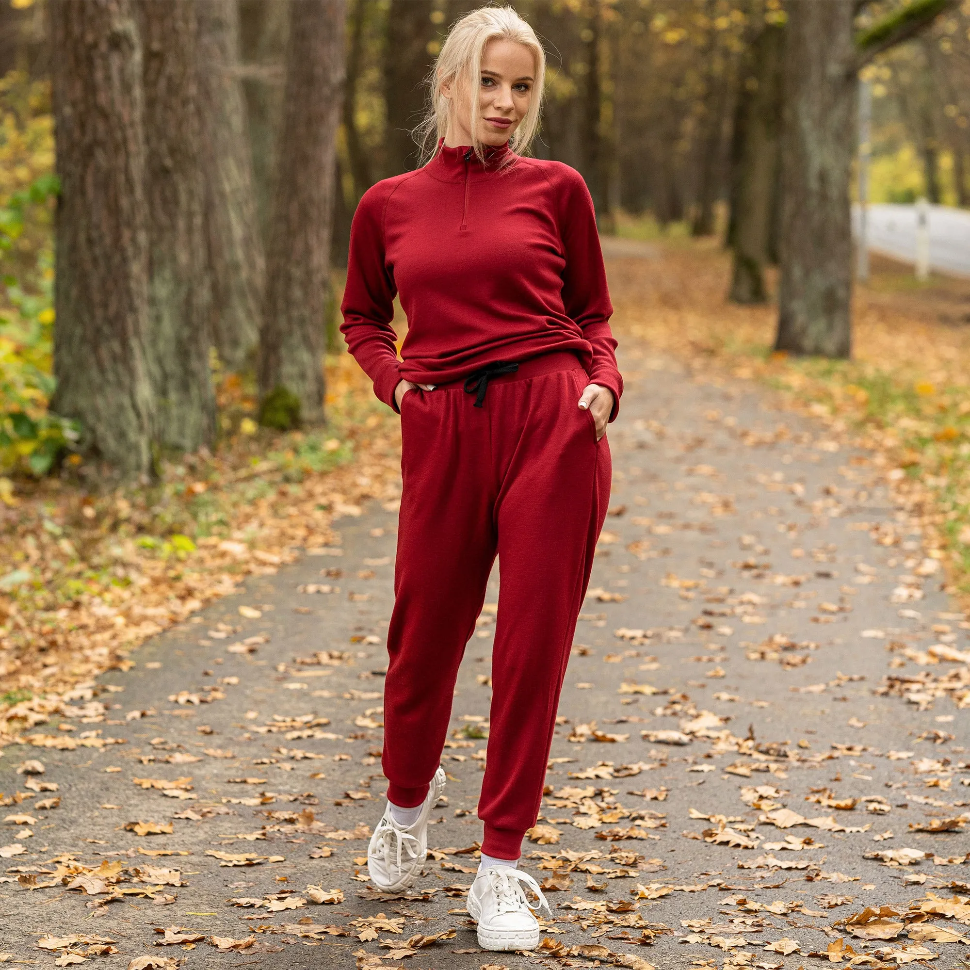 Women's 250 Merino Sweatpants Royal Cherry